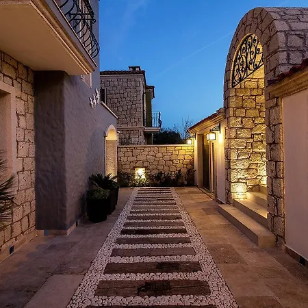 Hotel Fedora Butik Alacati