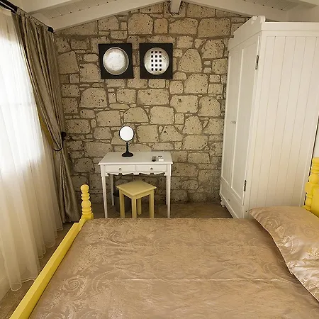 Hotel Fedora Butik *
